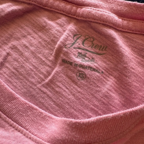 Women’s Graphic summer Tees in pink/ Green 
J.CREW & Happy Haleiwa 🩷💚cute&comfy - Picture 14 of 16
